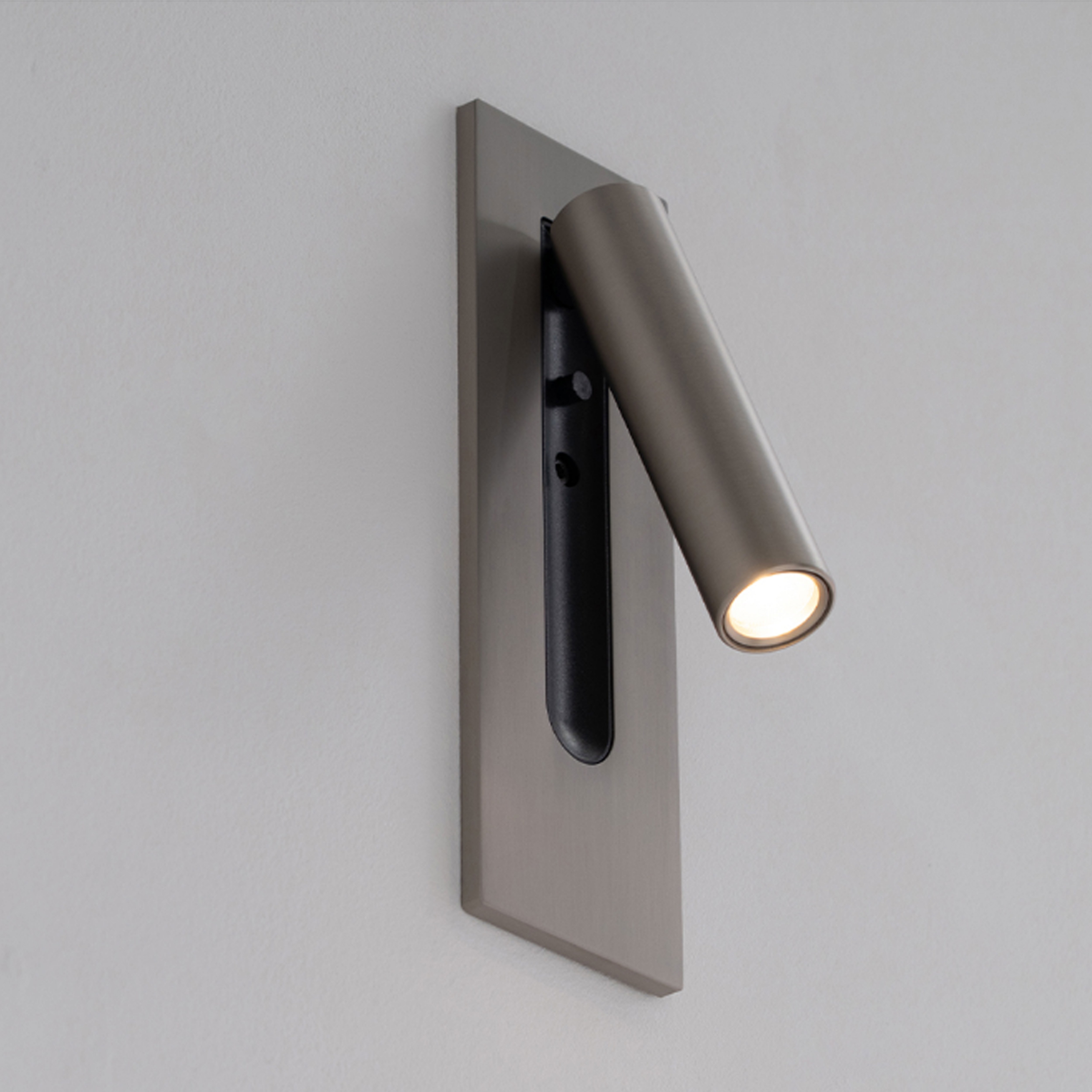 [아토조명] LED 호텔 cob 벽등 3W 매입형 침대등 침대헤드조명 전구색, 샤틴니켈 cob 일체형 전구색 3000k 64,000원