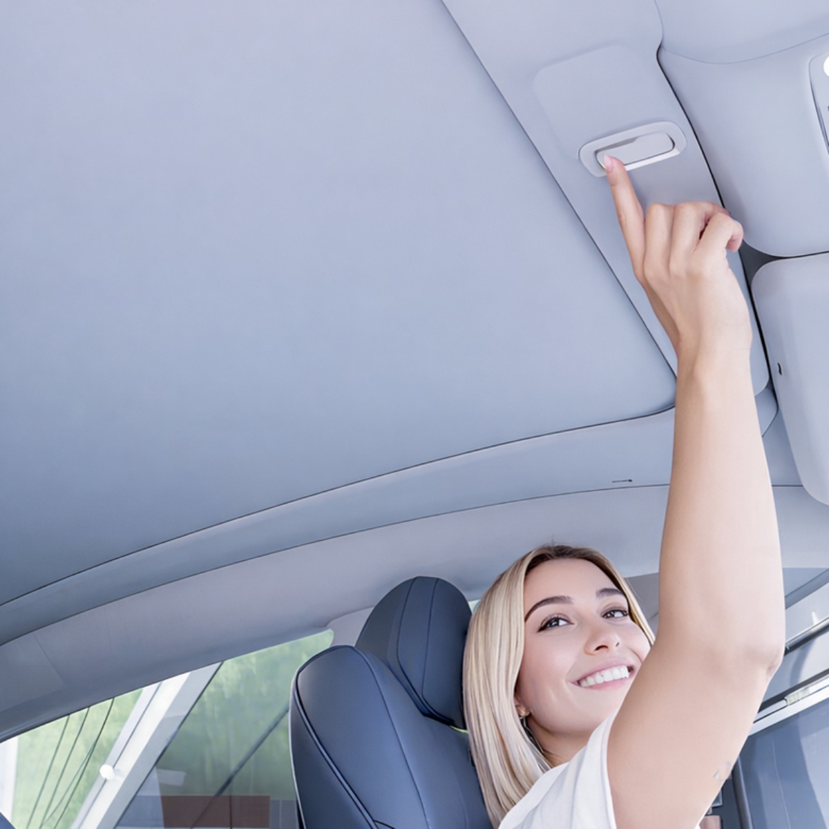 우주커머스 테슬라 모델Y 음성 제어 전동 앰비언트 라이트 파노라마 선루프 선쉐이드, 1개, 그레이 599,900원