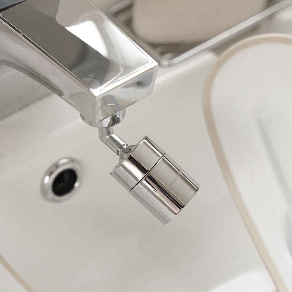 말랑하니 720도 세면대 각도조절 워터탭 수도꼭지 21,900원