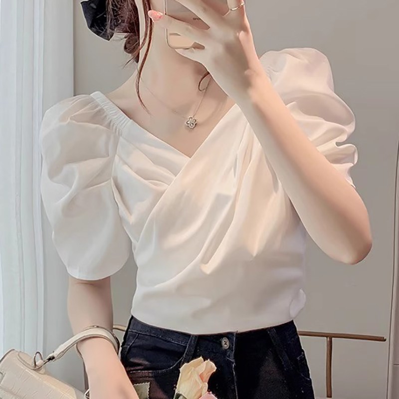 슬림소녀 여성 봄 여름 브이넥 슬림핏 퍼프 블라우스 데일리 캐주얼 셔츠 톱 19,900원