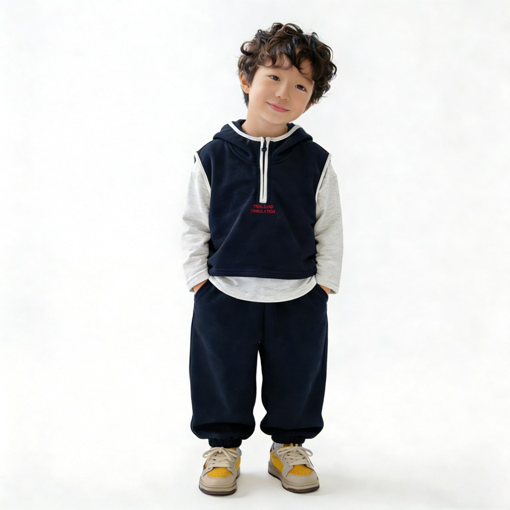 투에그 아동용 반집업 상하복 3종 세트 36,900원