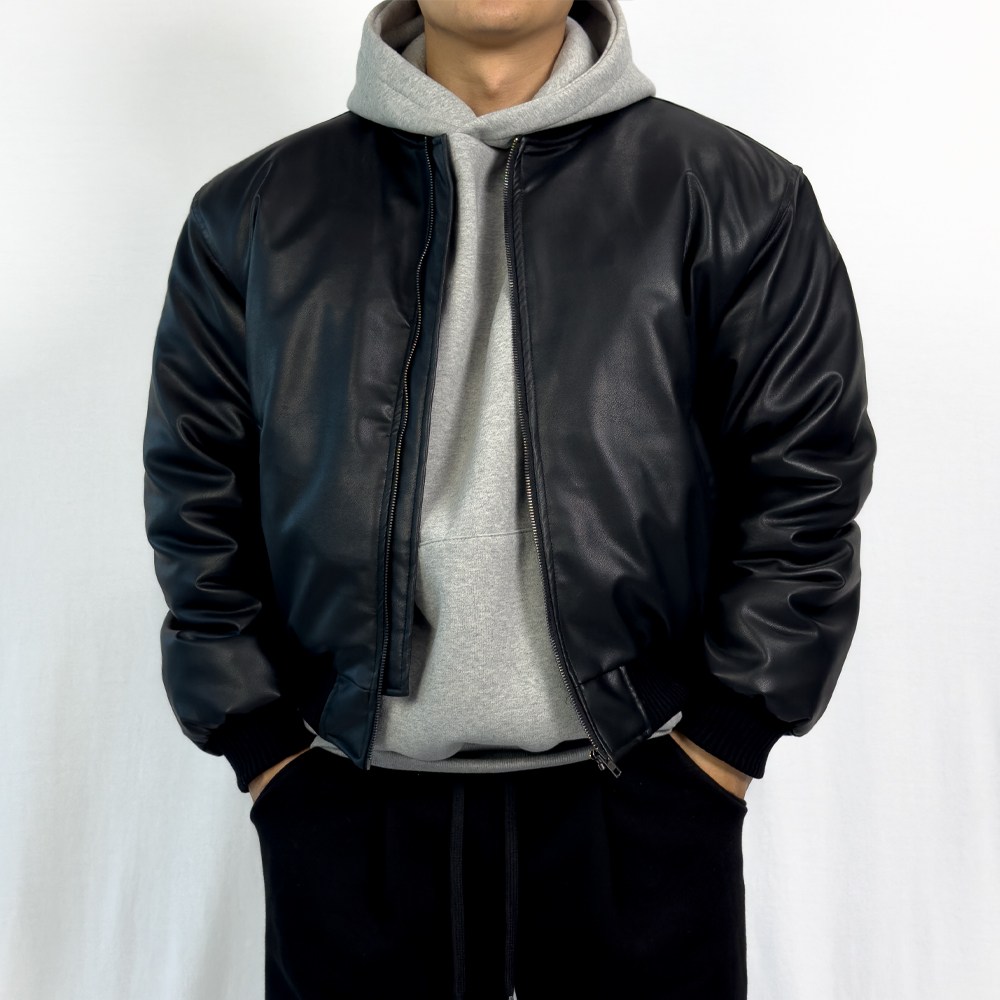 PACIENCIA 와이드숄더 Fake Leather 패딩 자켓 99,900원