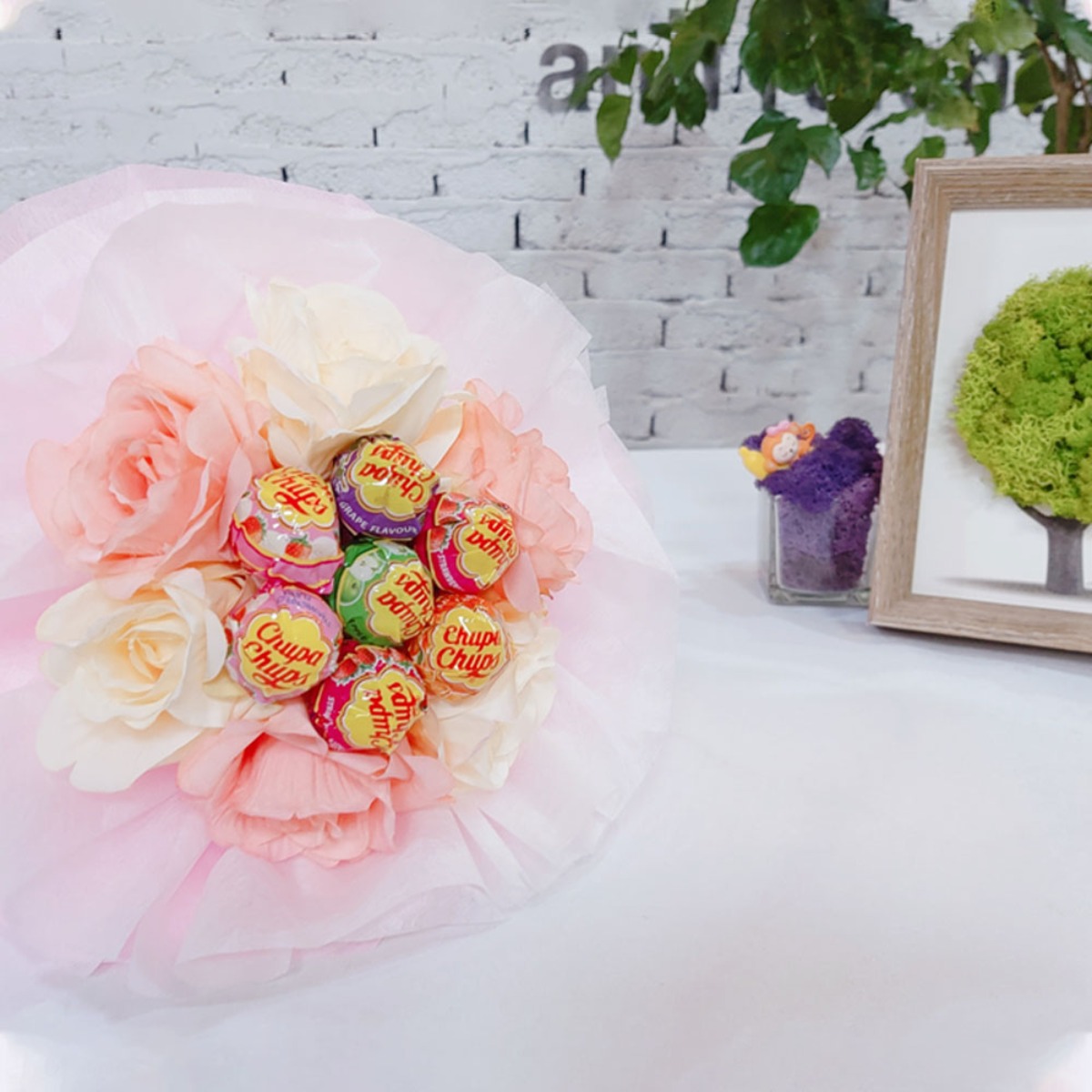스마일컴퍼니 엘리 츄파 사탕부케 피켓 토퍼 사탕꽃다발 비누꽃다발 부케 화이트데이 12,900원