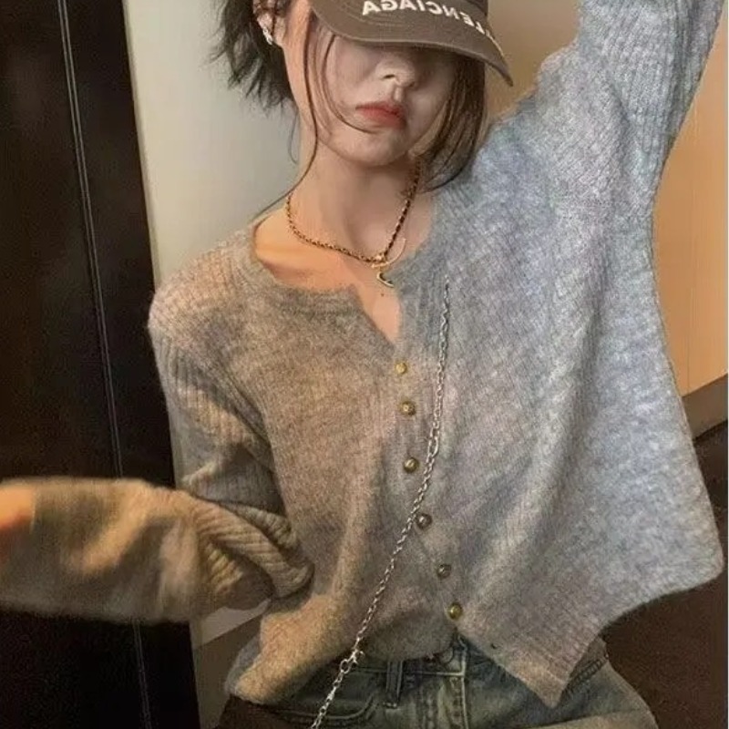 녕동 여성 봄가을 니트 카디건 부드러운 라운드넥 얇은 루즈핏 숏 스웨터 아우터 30,800원