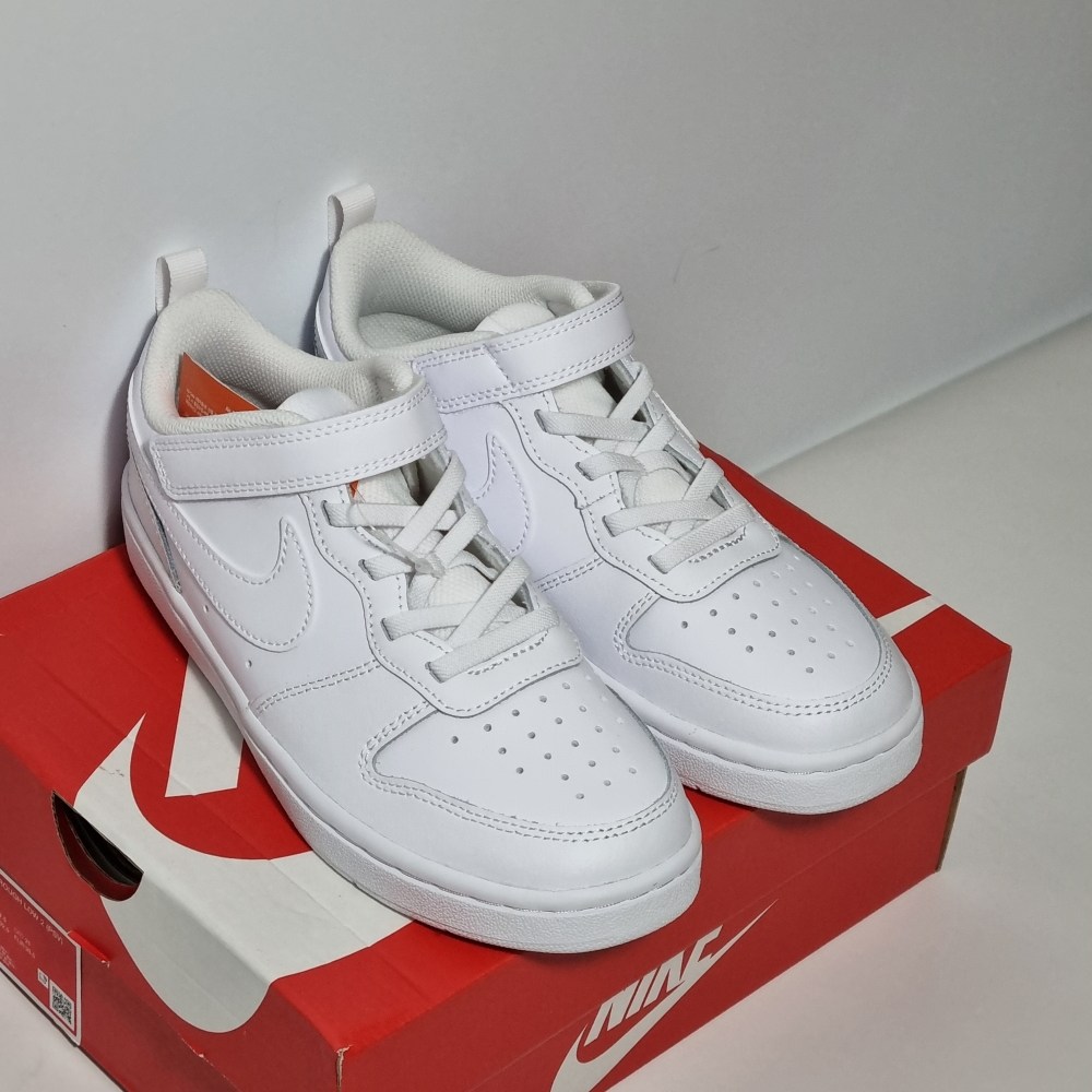 나이키 키즈 코트버로우 올흰 초등학생 찍찍이 운동화 스타일 깔끔하고 발편한 아동화 리유저블백증정 50,000원