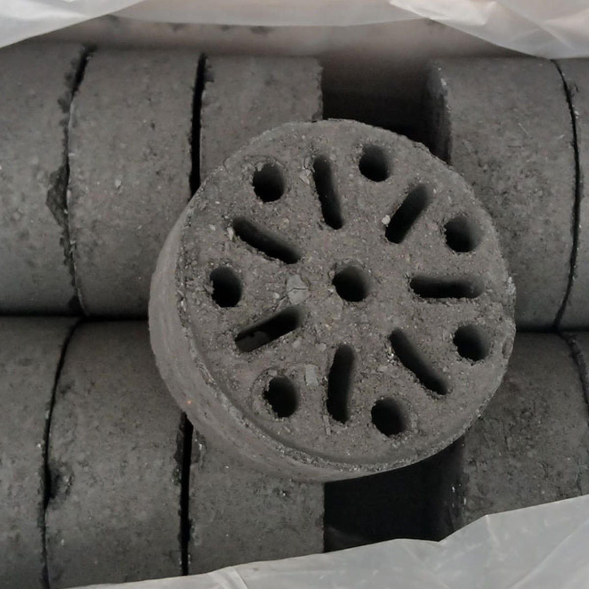 불꽃참숯 숲속참숯 22kg 40개묶음 번개탄 구이용 1박스 53,000원