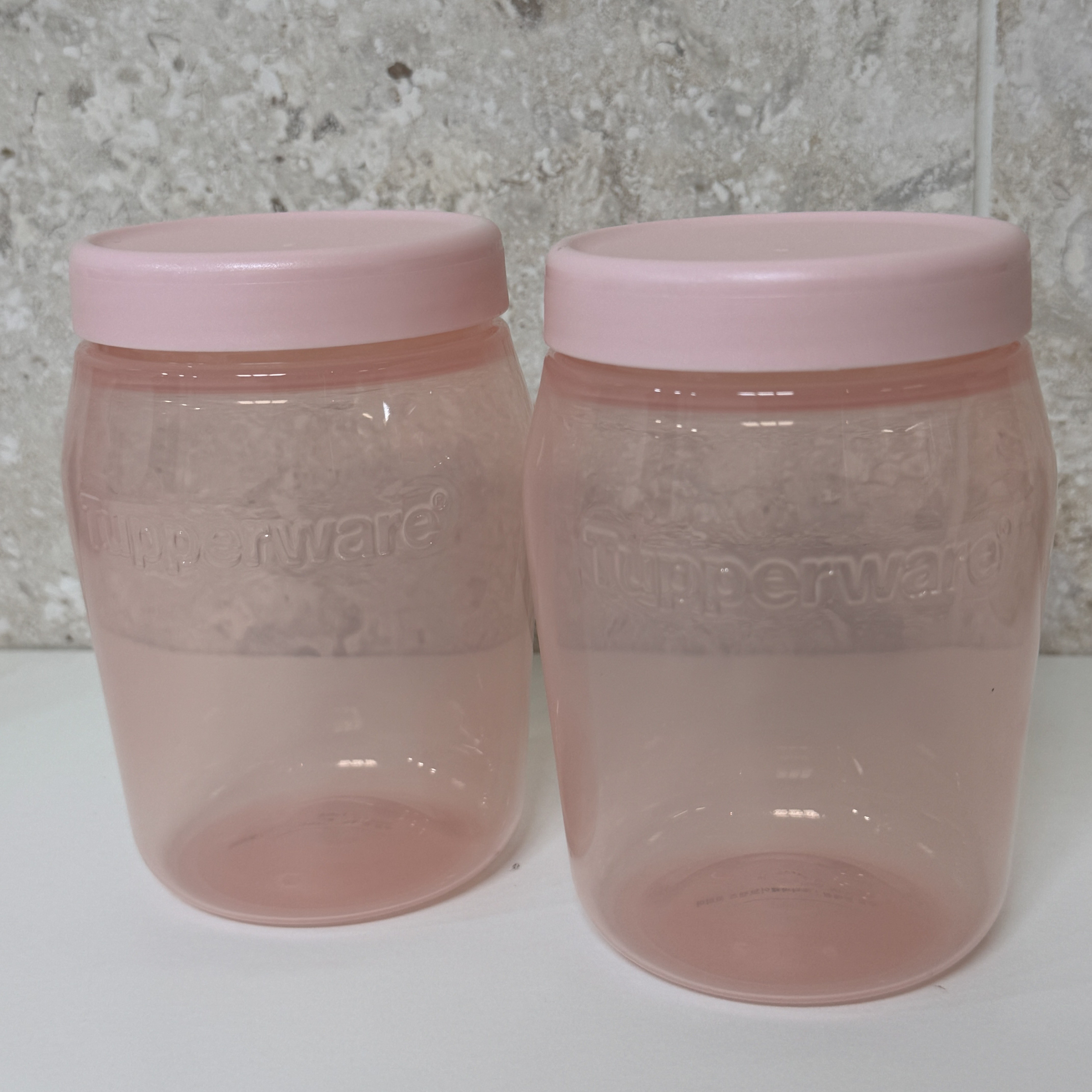 타파웨어 다담자 잼통 젓갈통  550ml 2p 베이비 핑크 색상 38,640원
