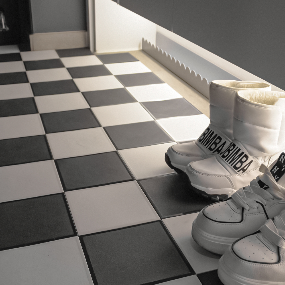 아임홈리빙 이지닷 인테리어 데크타일, 화이트 + 차콜, 36개 20,900원