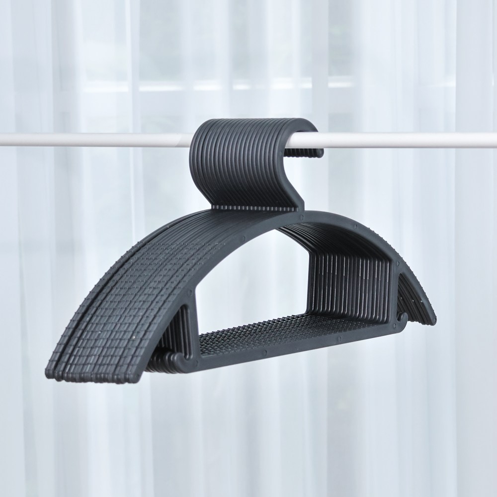 보네르하우스 어깨뿔 방지 논슬립 옷걸이 13,950원