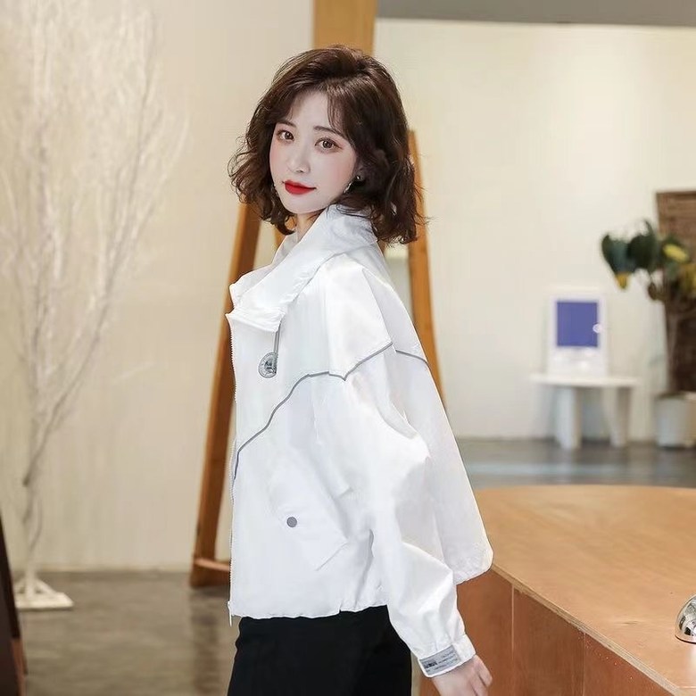 쩐쿠 가을 여성 긴소매 집업 바람막이 후드 자켓 8220 27,000원