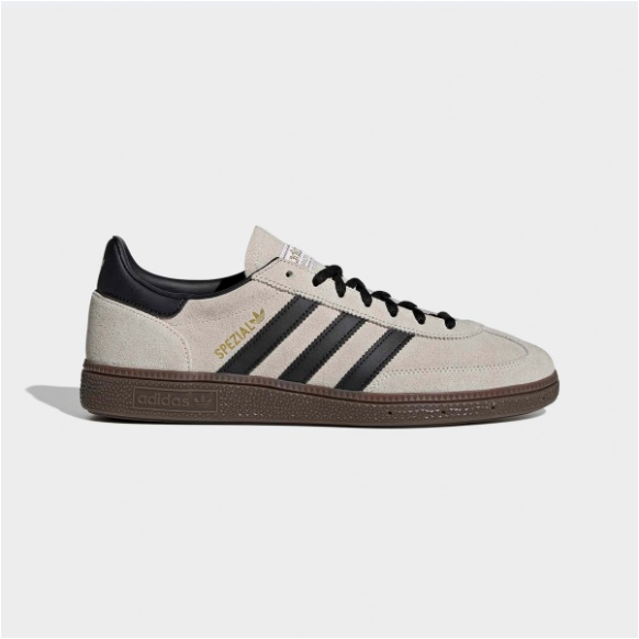 아디다스 베이지 성인 남녀공용 스타일리쉬한 스니커즈 KJ8 171,900원