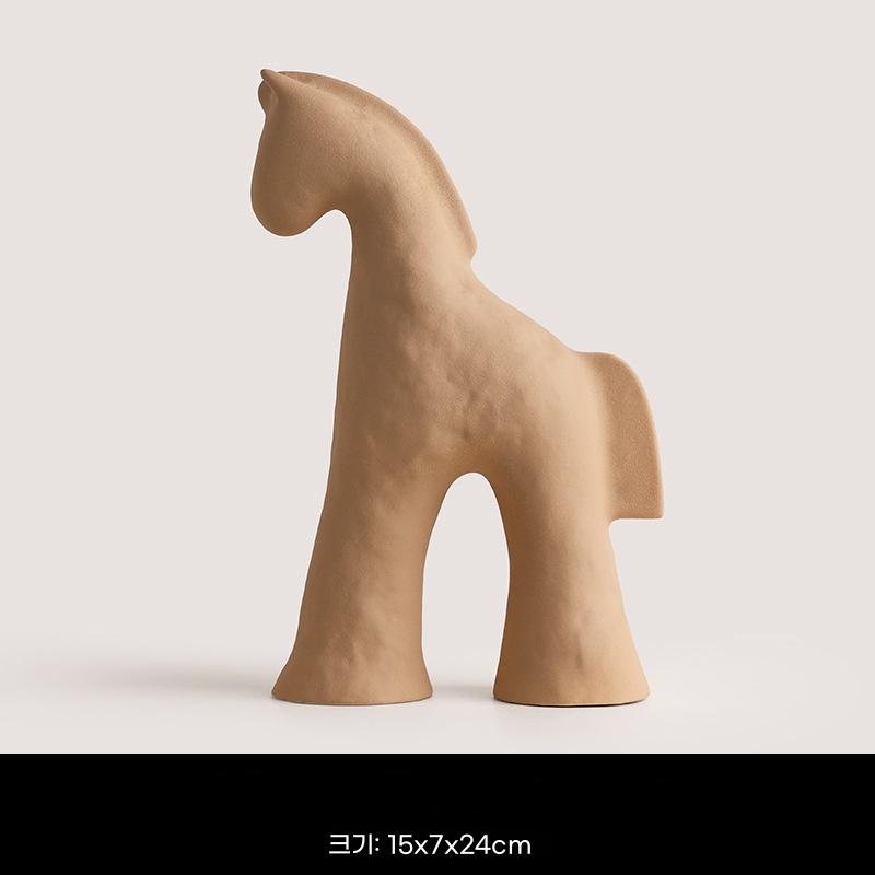말 도자기 장식 공예품 거실 현관 테이블 데코레이션 티비 캐비닛 장식 2026 17,800원