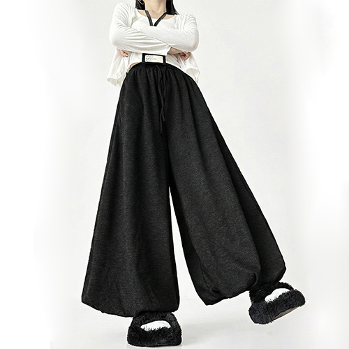 파라다이소 여성용 소프트 밴딩 벌룬핏 항아리 팬츠 23,900원