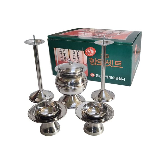 국산 스텐 고급(향로 셋트) 제기 촛대 불통 잔알 잔대-1879999EA 42,900원