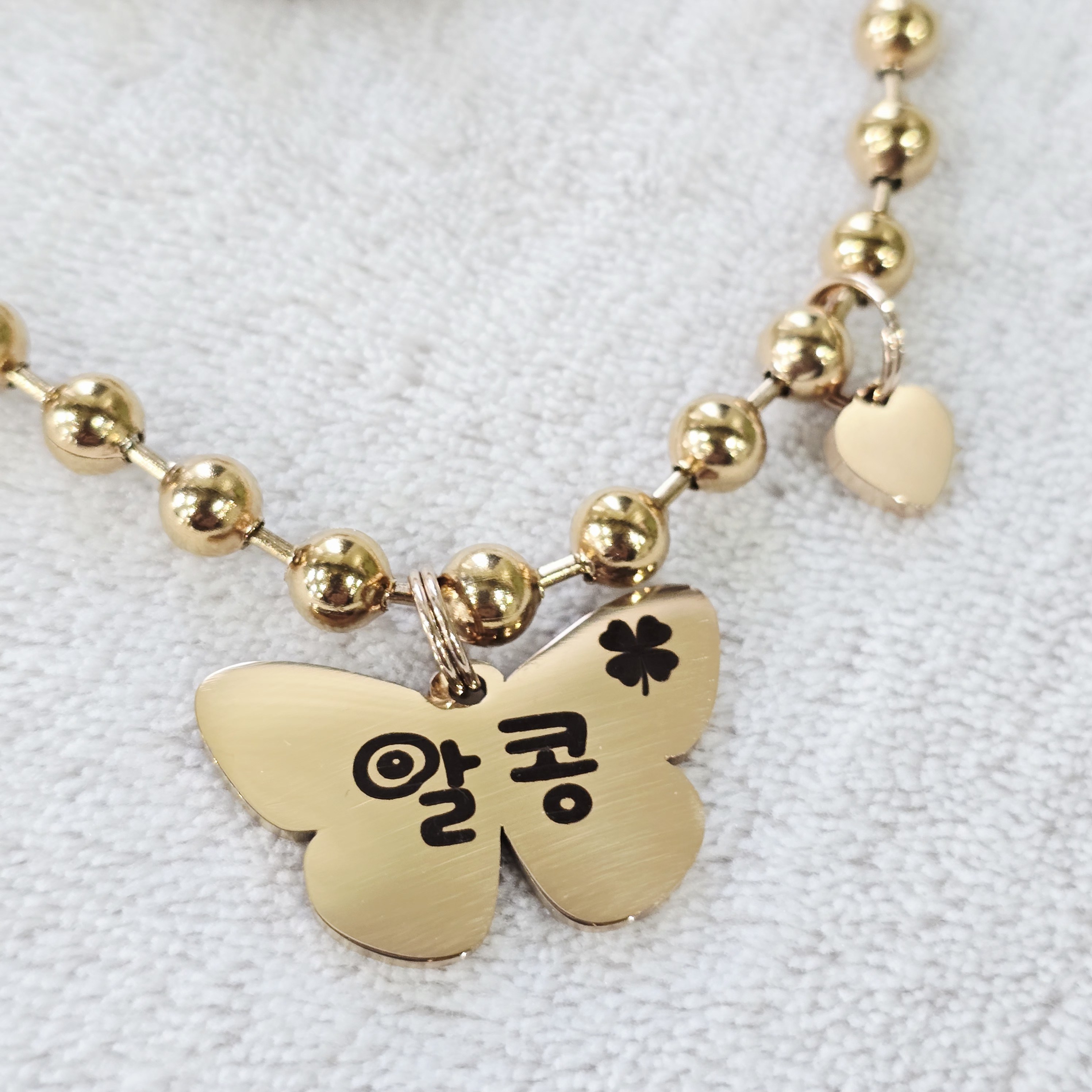 서은이네 애견이름표 주문제작 강아지인식표 고양이이름표--이쁜 나비모양과 뼈다귀모양 이니셜각인 15,900원