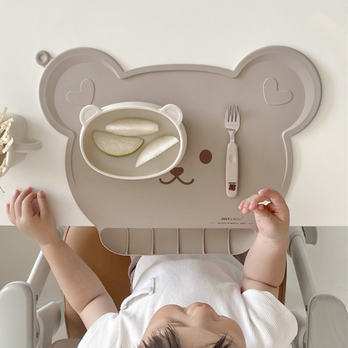 디비언트 흘림방지 방수 실리콘 테이블 식탁매트 13,900원