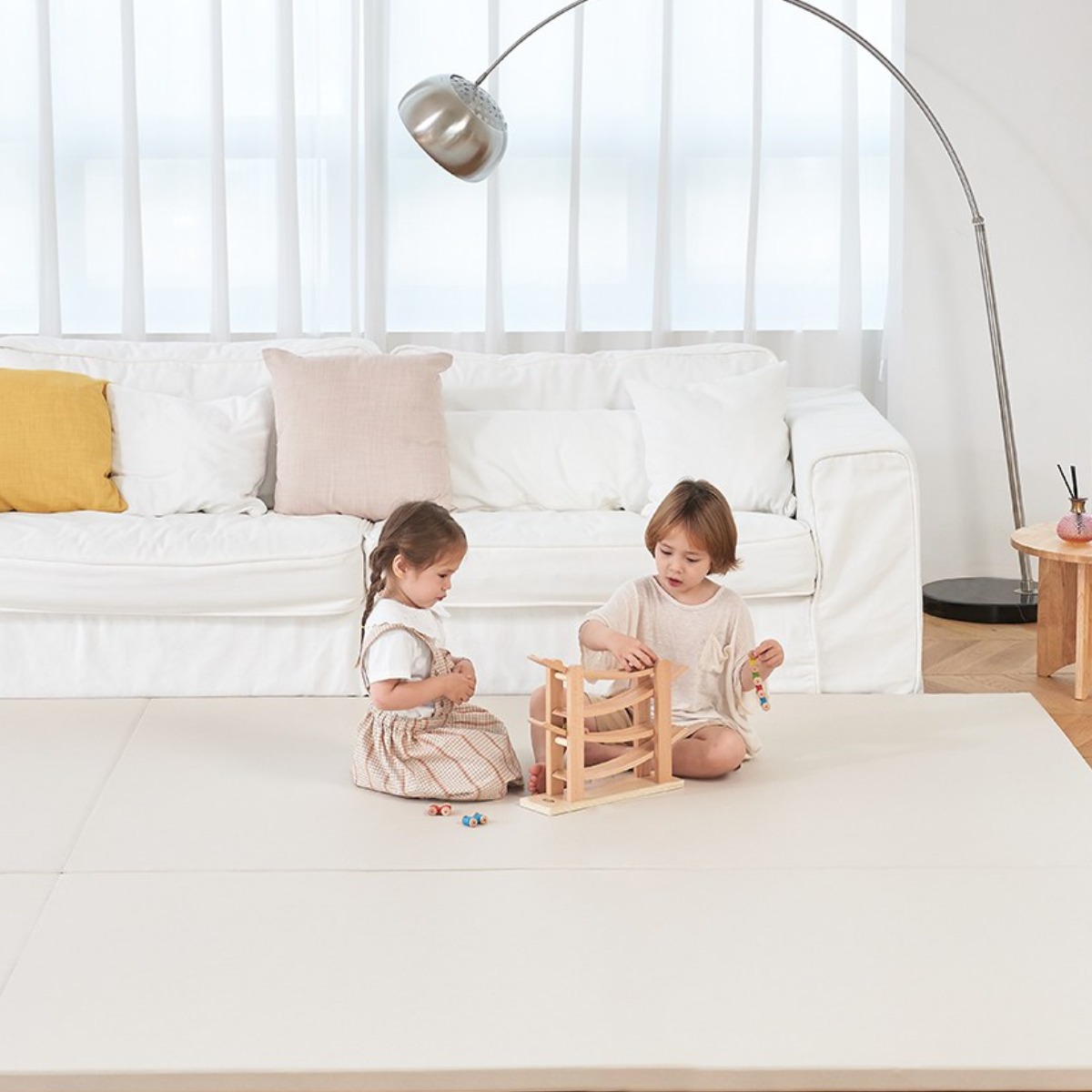 카라즈 유아용 항균 원플립 클린 폴더매트, 베이지 249,000원