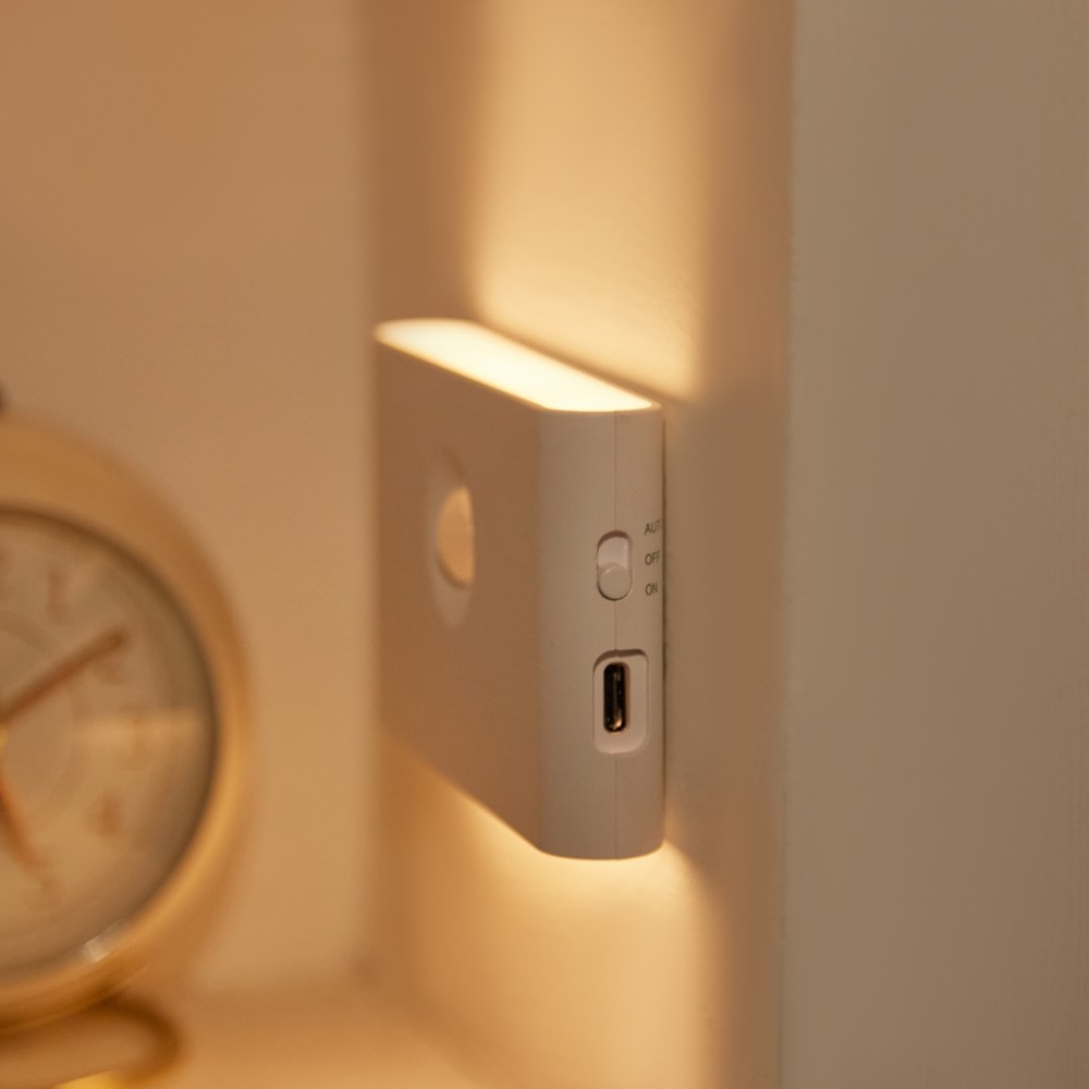 CK리빙 무선 충전식 LED 센서등 1시간충전 3개월사용 9,400원