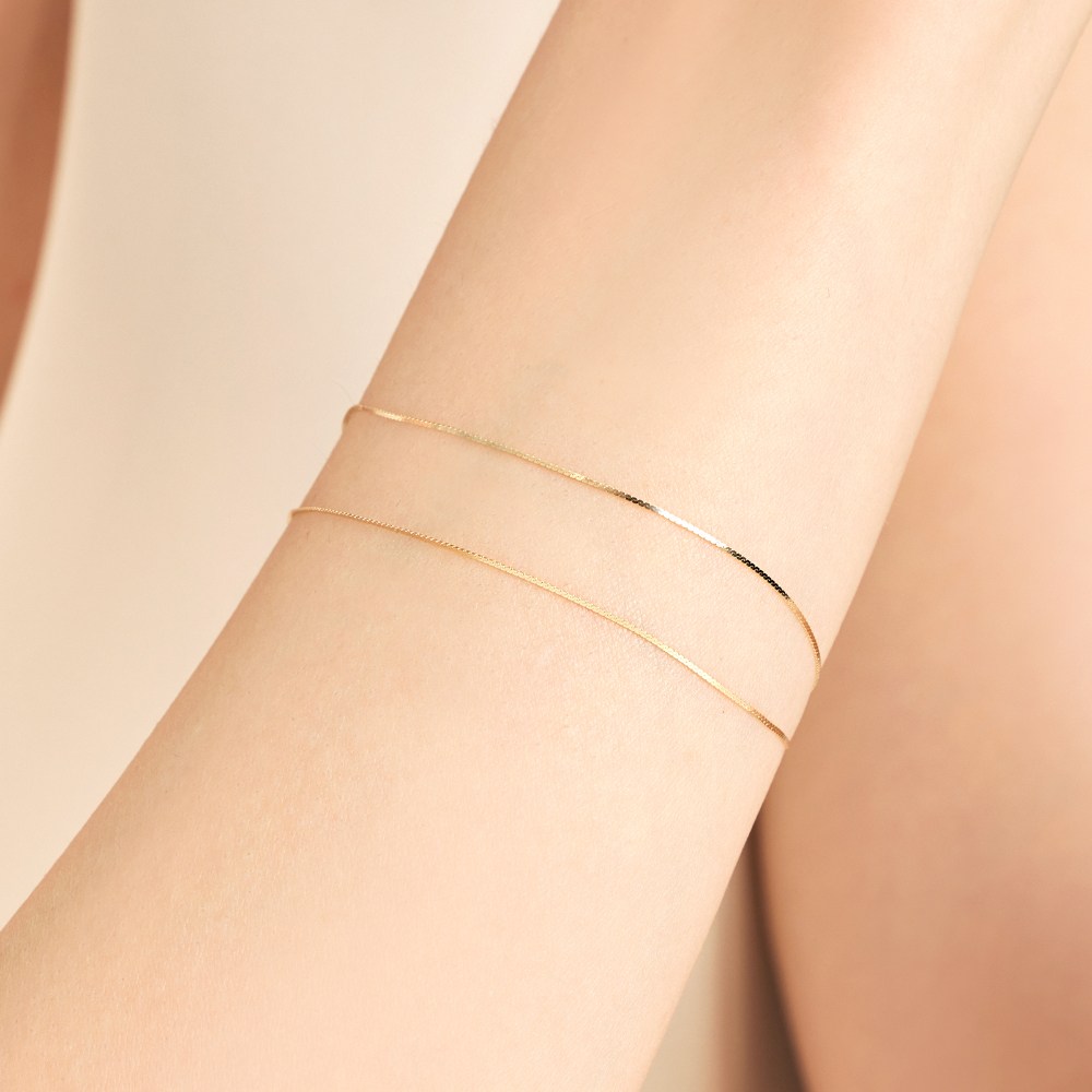 펠리체골드 18K 엘칸토 두 줄 팔찌 (+쇼핑백증정) 체인 골드 데일리 금 여자친구 심플 선물포장 두줄 레이어드 여성 기념일 326,660원