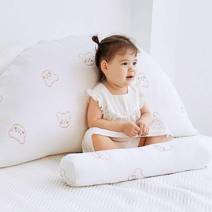아리베베 아동용 지그재그 쿨 빅사이즈 알래스카 반달 냉감 등쿠션 솜 + 커버 세트 59,000원