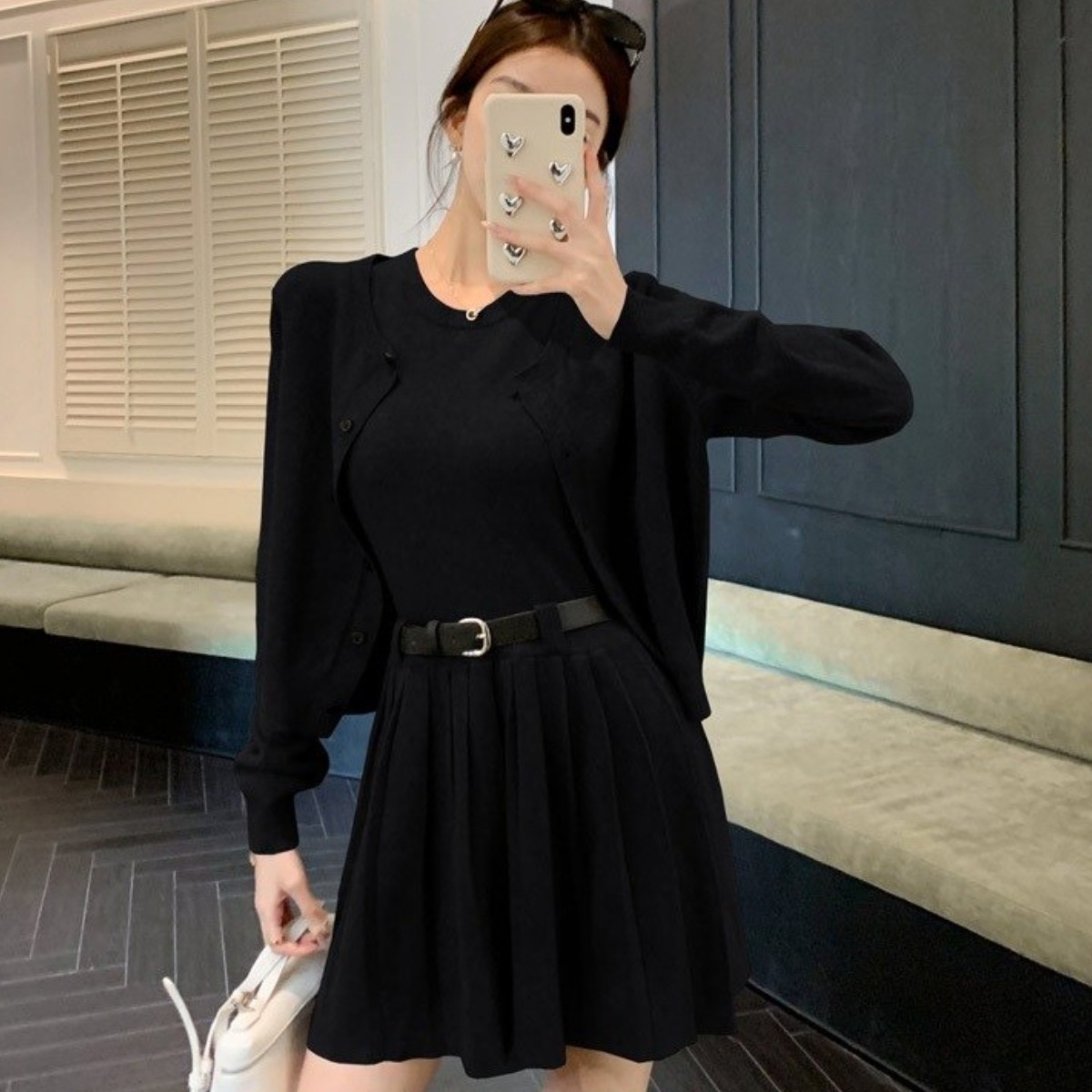 니트 가디건 + 플리츠 나시 원피스 세트 / 여성 크롭가디건 미니원피스 55,000원