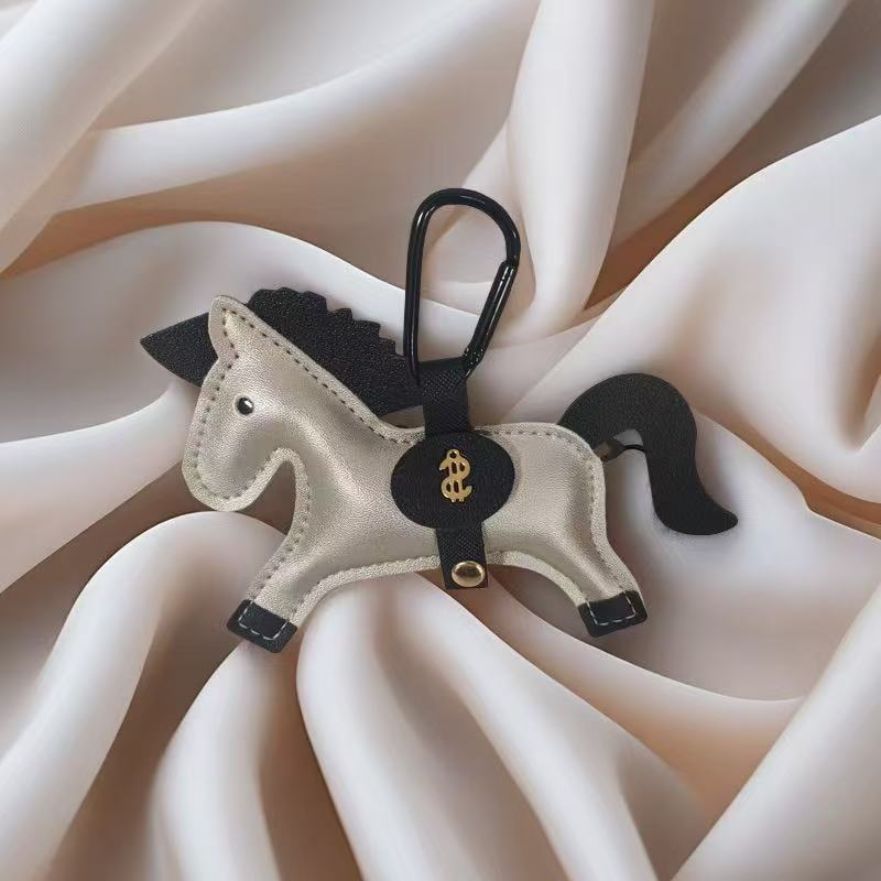 행운의 기운을 부르는 병오년 말키링, 실버, 1개 7,900원