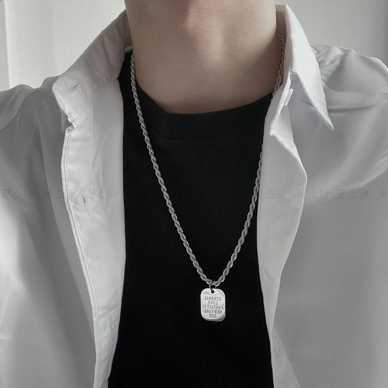 꽃소담 남녀공용 써지컬스틸 체인 목걸이 이니셜 스퀘어 팬던트 데일리 롱 목걸이 변색방지  JQL88 8,980원