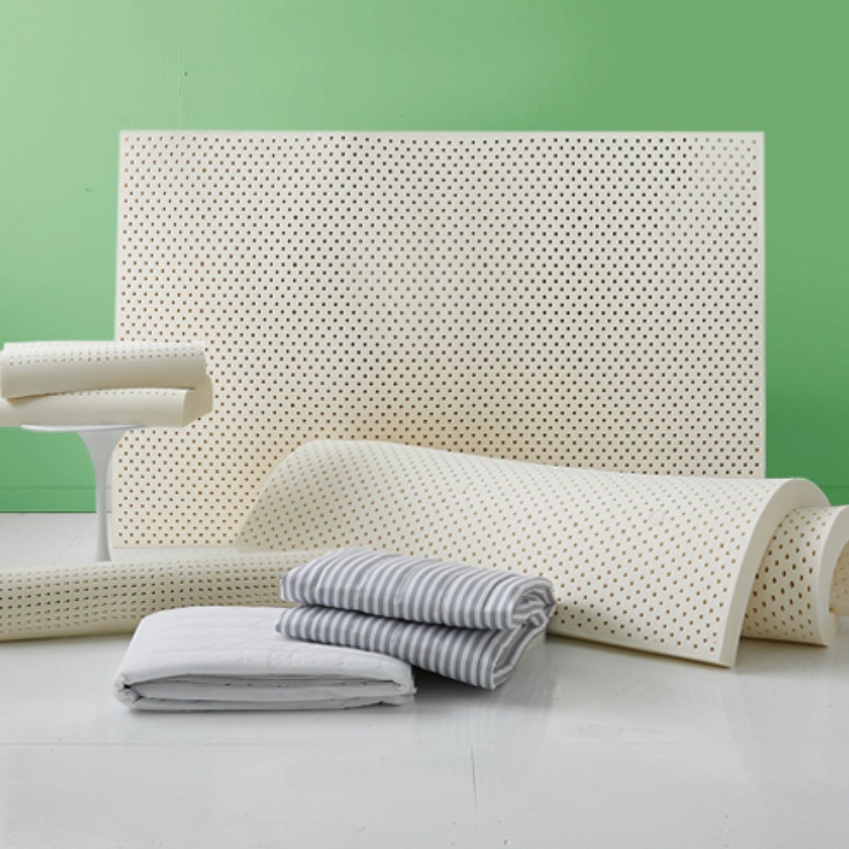 [오늘출발] 느웰 천연라텍스 하드 풀세트 토퍼 매트리스 + 베개 + 바디필로우 세트 (슈퍼싱글/퀸/킹), 크림베이지, 15cm 725,000원