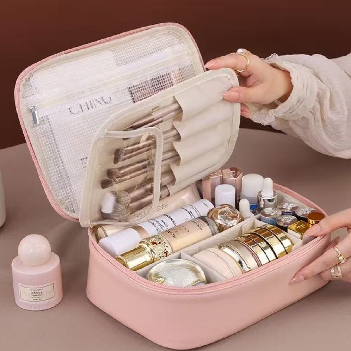 뚱이모네 여행용 대용량 화장품 파우치 메이크업 수납가방 9,600원