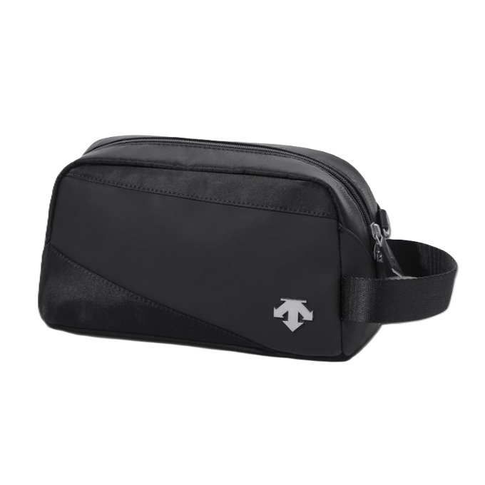 데상트골프 인시젼 우레탄 파우치 DM12MHBG33 66,930원