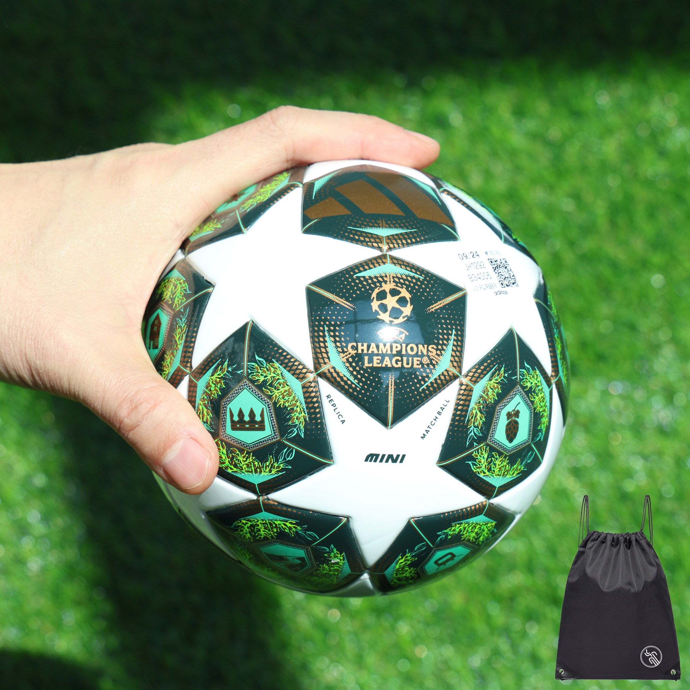 아디다스 미니볼 2024-2025 UCL 뮌헨 본선 스킬볼 (PGN짐쌕가방 지급) 18,900원