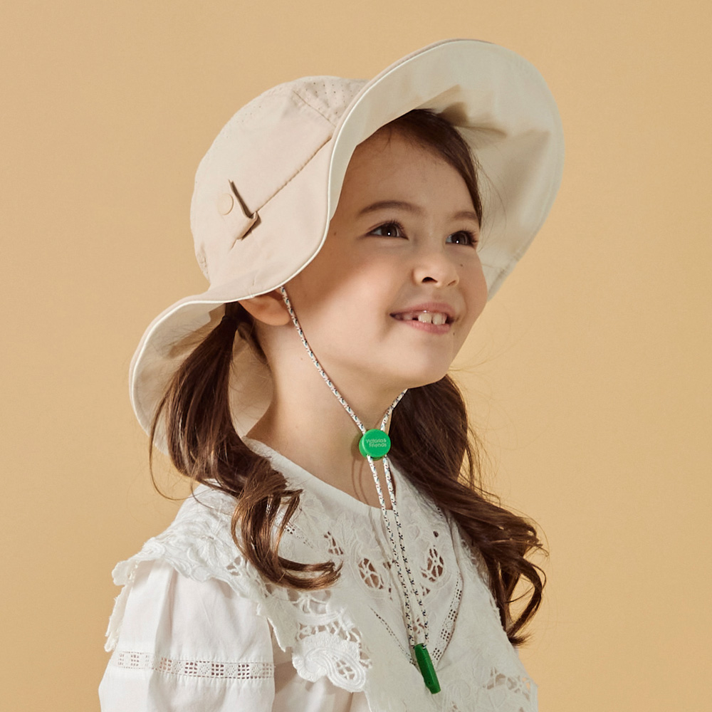 [빅토리아앤프렌즈][소풍/자외선차단]휘슬챙모자_UV 펀칭 와이어썬햇 32,900원