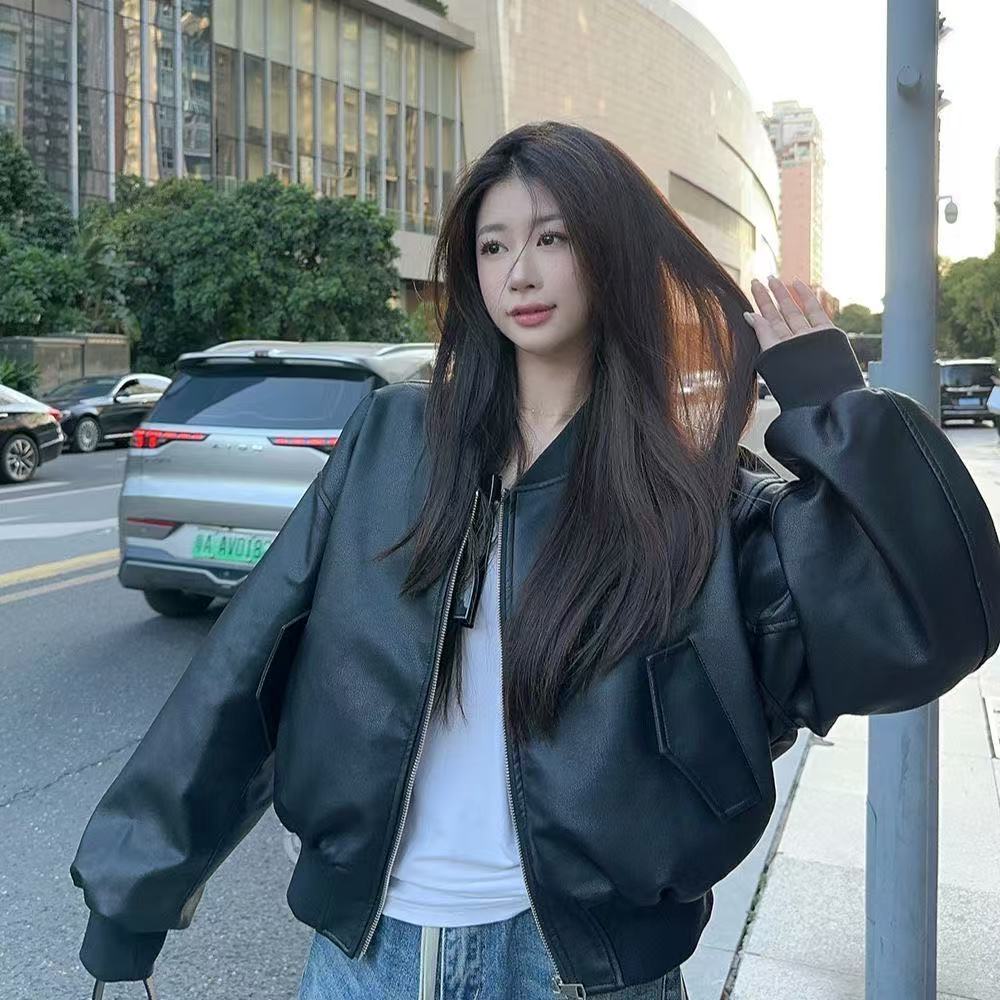 투니스 여성 단색 루즈핏 숏 긴소매 가죽 재킷 11,290원