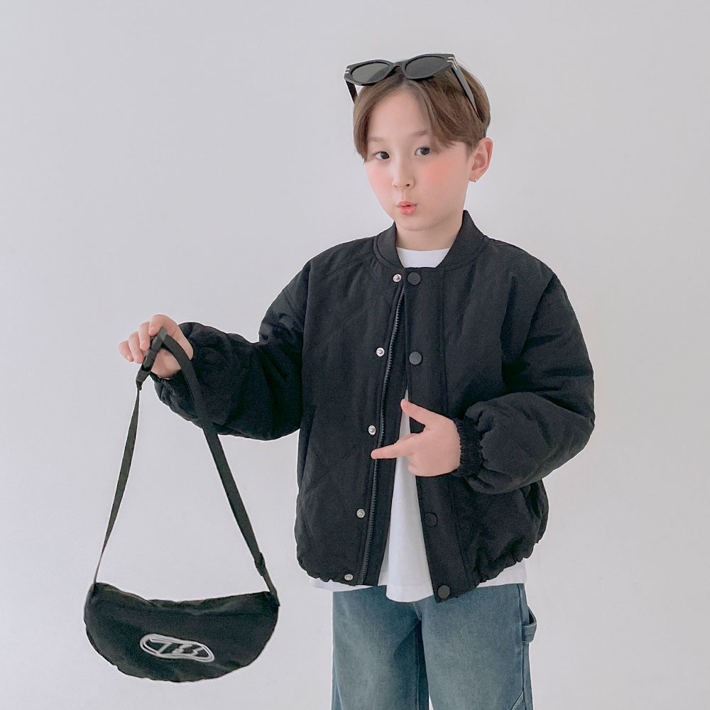 베리클로젯 남아용 어드벤쳐 퀼팅 점퍼 + 가방 세트 59,800원