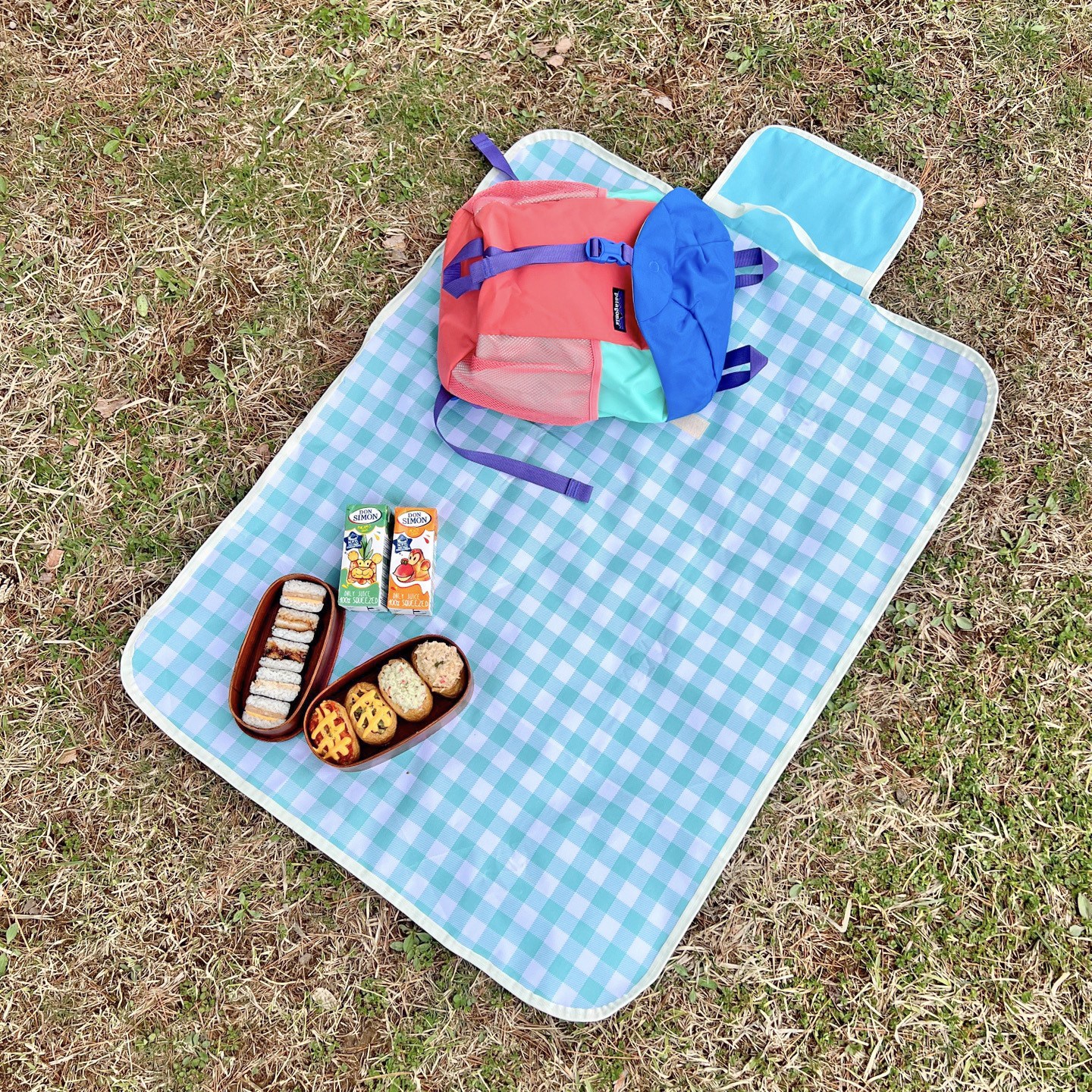 데이데이 1인용 돗자리 90x70 초등학생 소풍 피크닉 매트 8,900원