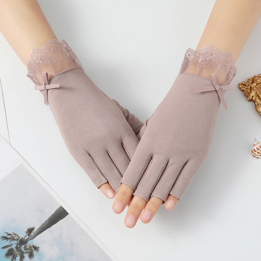 윈즈 여성 운전장갑 손가락 스마트폰 터치 레이스 반 장갑 gv-4401, 퍼플46, 1개 10,800원