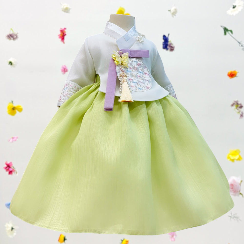 어썸한복 율아 그린 자수당의 여아한복 74,000원