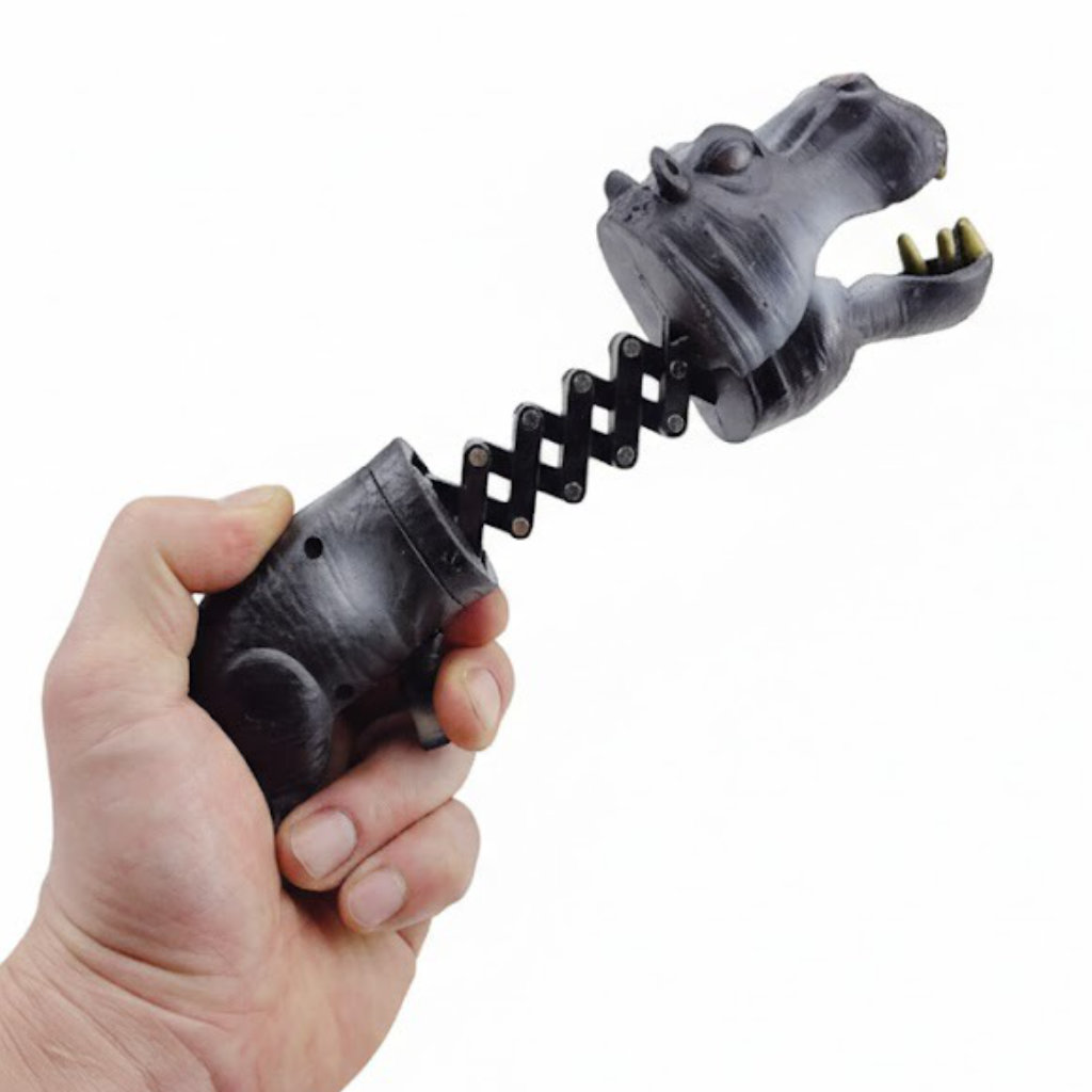 토이즈데이 방아쇠를 당기면 "크왕" 집게 어린이 장난감 단체 선물 구디백, 1개, 하마 5,900원