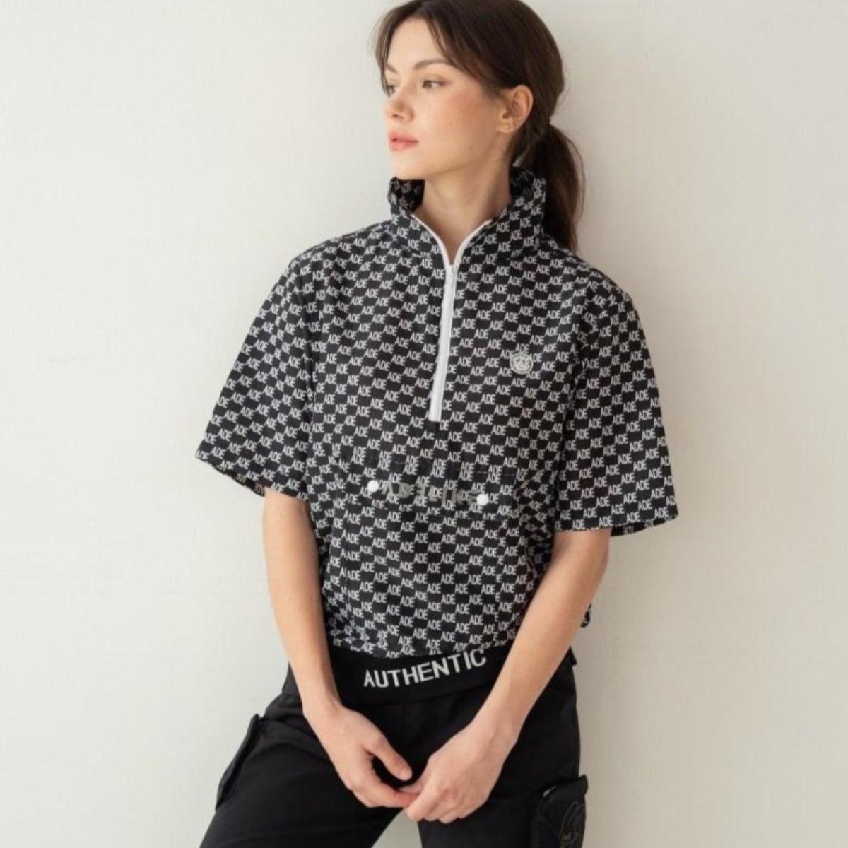 아델라이크 밑단 레터링 쿨링 골프탑 빅사이즈 여성골프웨여 여자 여름골프옷 파크골프 당일발송 냉감골프탑 우븐 아노락 여름 여자골프의류 여성 여름 골프티셔츠 88사이즈 골프티셔츠 87,000원