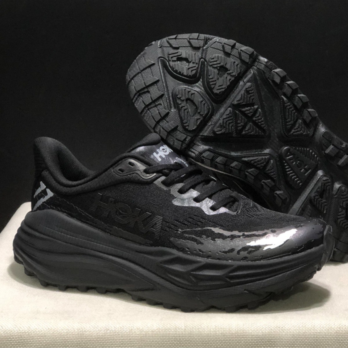 호카 Stinson 7 운동화 여사 오프로드 라이딩 트레킹화 트레이닝 러닝화 남성 도로용 운동화 클리프톤 1141530-BBLC 166,880원