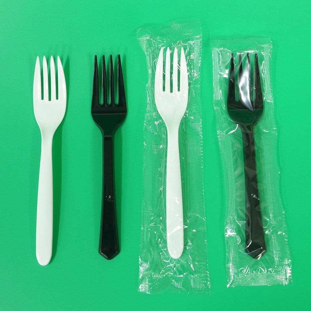 포크 (100개) 16cm / 일회용 플라스틱 벌크 개별 낱개 포장 배달 캠핑 테이크아웃 용기 백색 블랙 샐러드 디저트 19,000원