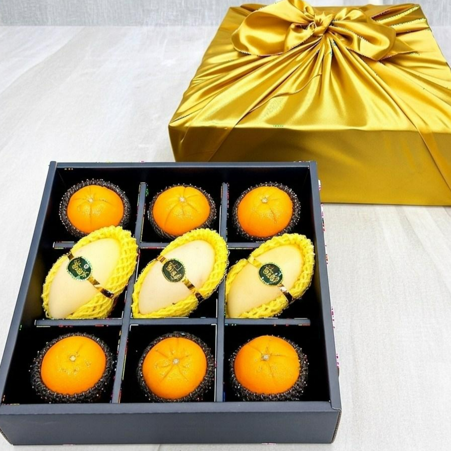 [백화점납품] 고급 포장으로 마음 전하는 9칸 보자기 과일 선물세트 56,030원
