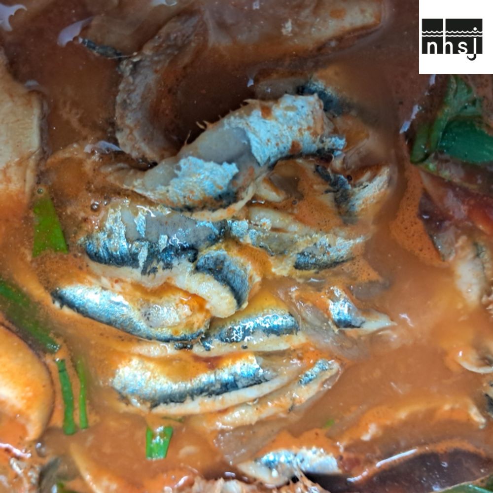 남해 수협 56번 뼈없는 순살 멸치 남해미조 산지직송 생멸치 멸치회 찌개 쌈밥 200g 4팩 (소스포함) 간편한 건강한 안전한 밀키트 남해송정수산, 200g, 4개 40,000원