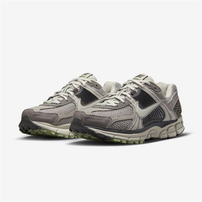 나이키 신발 W 줌 보메로 5 FB8825-001 106,000원