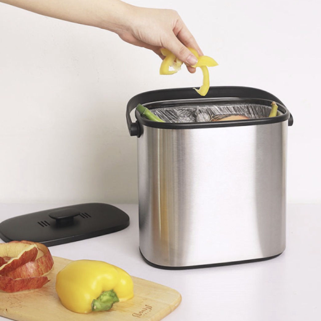 냄새 차단 밀폐용 싱크대 304 스텐 음식물 쓰레기통 5L, 1개, 실버 28,500원