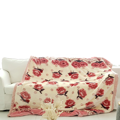 2023년 신제품 이불팩토리 밍크 극세사 고밀도 캠핑 실내외 대형 담요 이불 (슈퍼싱글 이불사이즈 1500mm x 2000mm) 28,900원