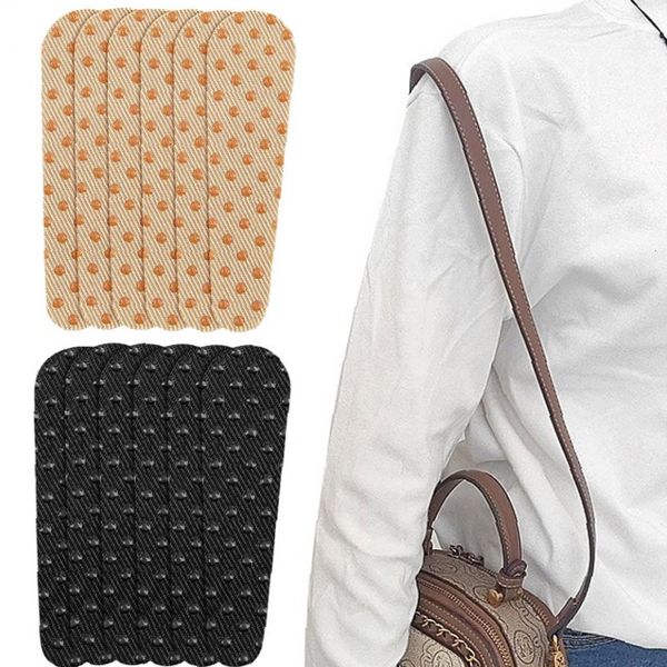 6p 어깨끈고정패드 끈고정용 가방끈미끄럼방지 실리콘 스트랩고정 숄더백용 백팩용 6,210원