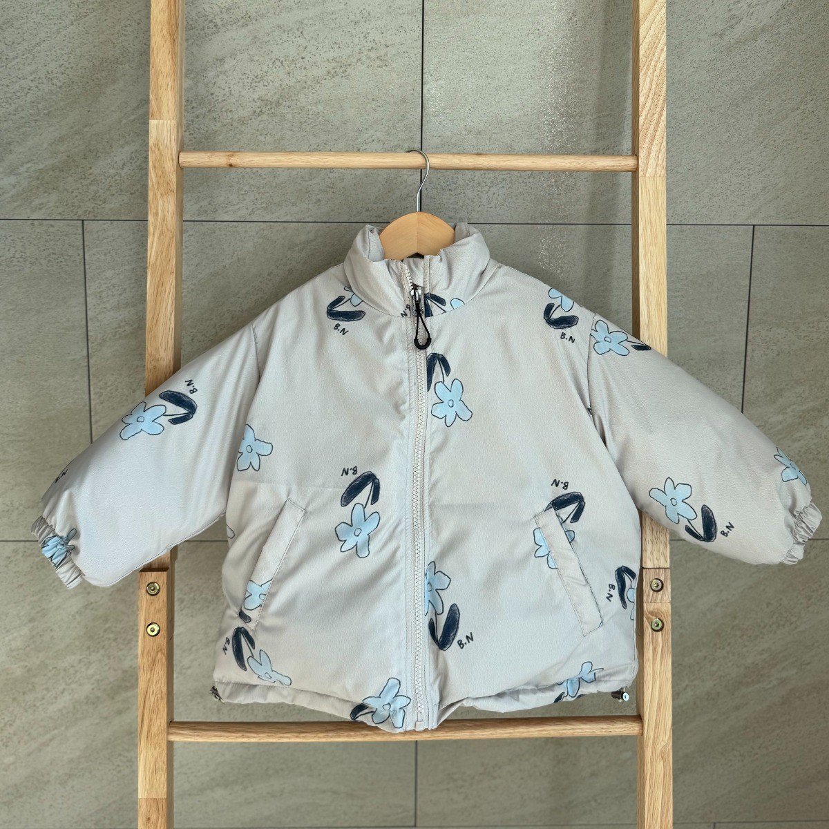 [소이아] 블루밍 플라워 덕다운 유아 패딩 120,000원