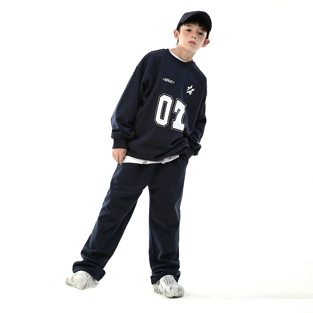 오실롯주니어 D32 플레이 맨투맨 + 일자팬츠 세트 56,210원