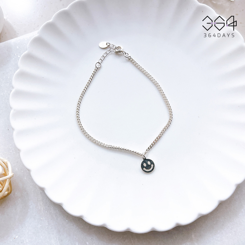 [무료배송] 364days 925실버 스마일 팔찌 은발찌 커플 남녀공용 전체순은 체인팔찌 면체인 행운팔찌 27,900원